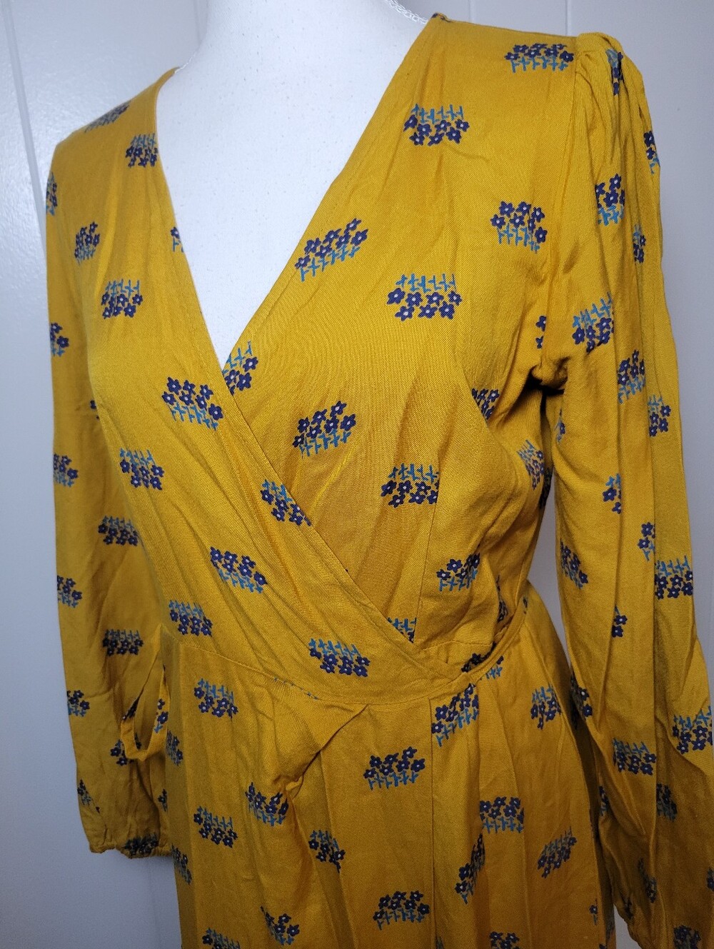 Compania Fantastica Aster Print Wrap Dress Midi Mustard Floral Modcloth NWOT M - Picture 8 of 12